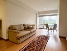 Sala y comedor con vista a Av. Aurelio Miró Quesada, San Isidro