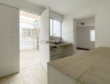 Fachada del terreno en venta en Casuarinas, Surco, con frente de 25.50 metros lineales
